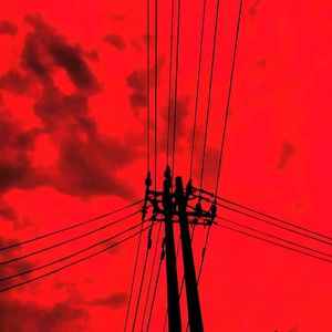 骚娘们扣屄自慰
